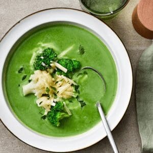 The Best Broccoli Cauliflower Soup